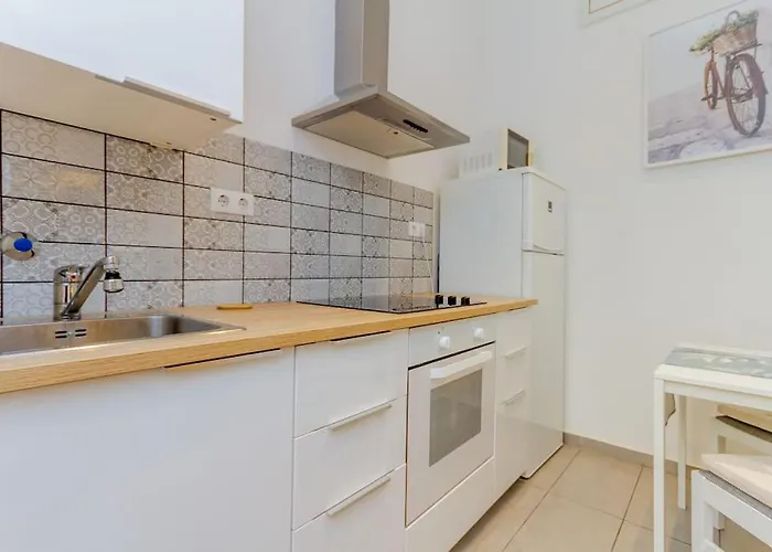 Cozy Nest By The Andrassy Avenue *