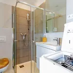 Cozy Nest By The Andrassy Avenue 아파트 부다페스트
