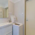 Cozy Nest By The Andrassy Avenue 아파트