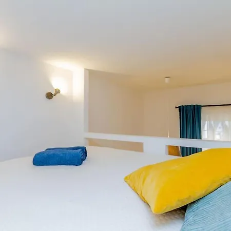 Cozy Nest By The Andrassy Avenue 아파트