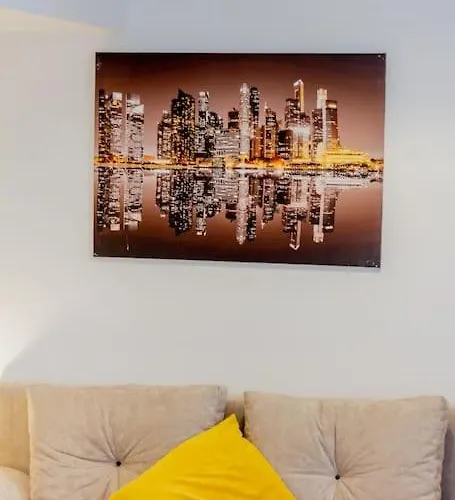 شقة Cozy Nest By The Andrassy Avenue بودابست